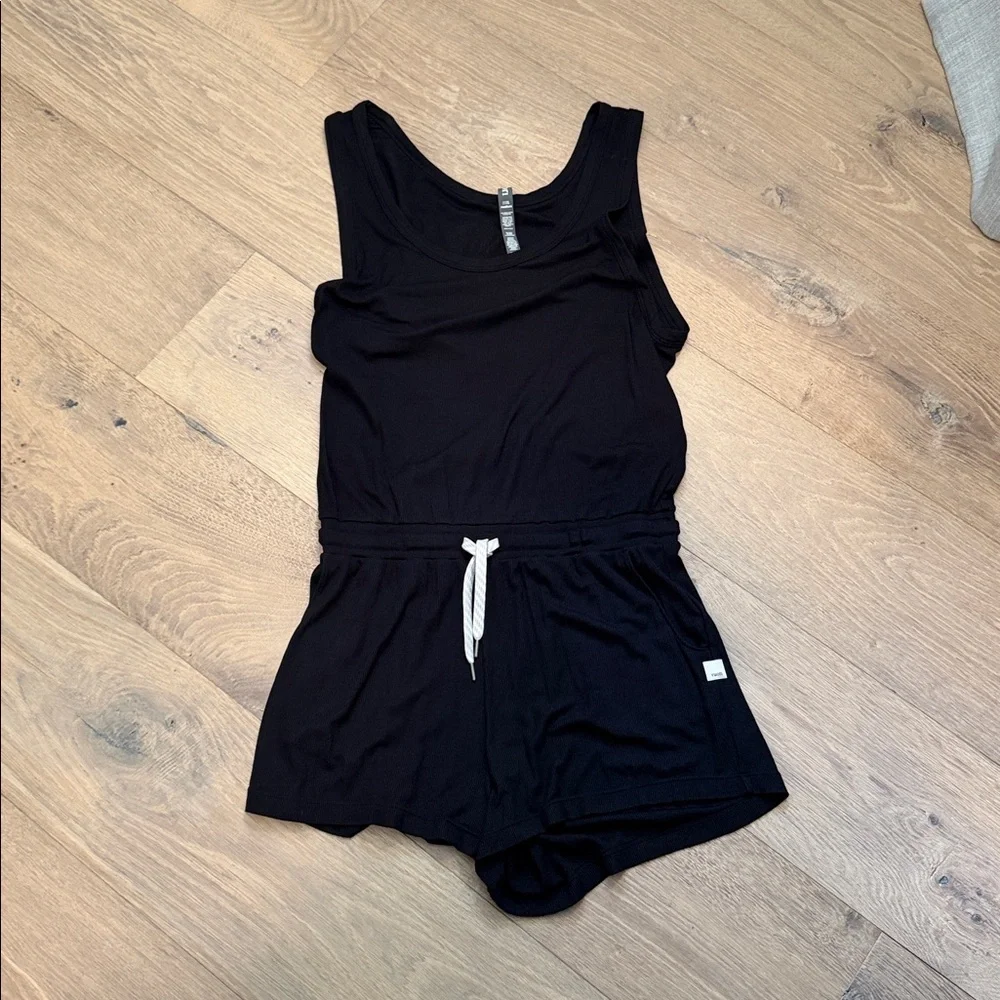 Women’s Vuori Torrey Romper - Picture 4 of 4